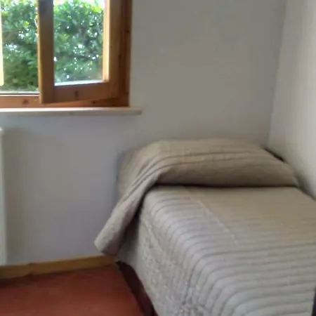 Sirolo, Via Buenos Aires, Quadrilocale Con 2 Bagni, Giardino *